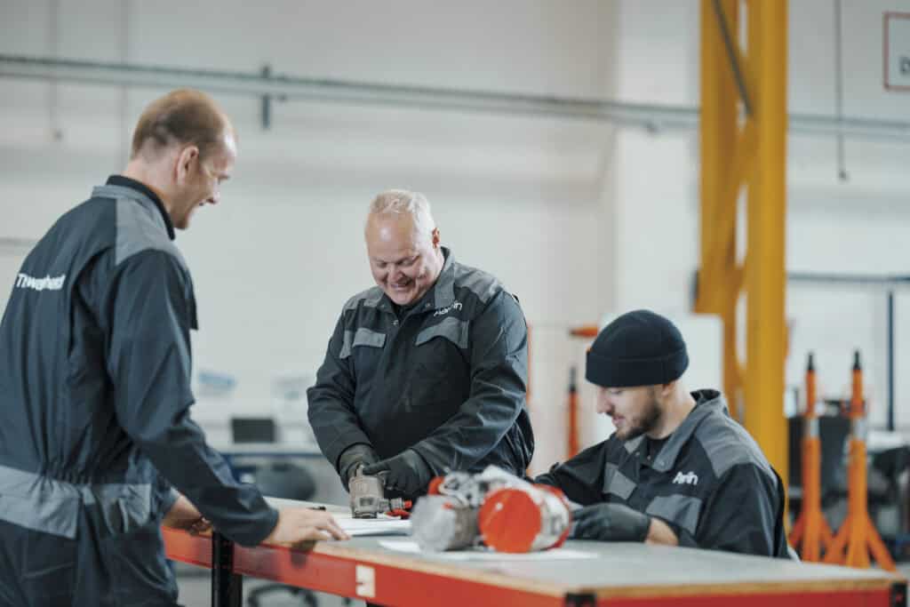 3 Engineers at inspection table